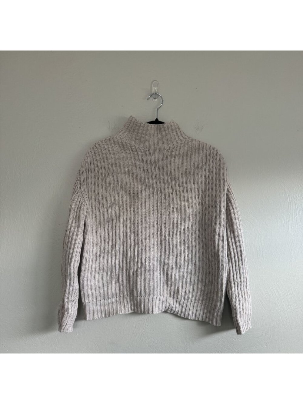GAP Chunky Ribbed Knit Mock Neck Sweater Cozy Oatmeal Pullover Size Small